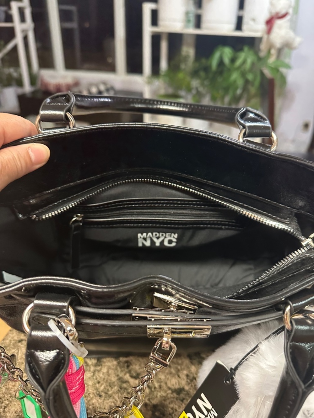 Purse - Picture 8 of 10